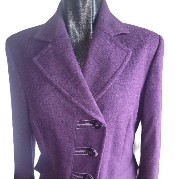 Steilmann Plum Colored Wool Blend Asymmetrical Button Up Blazer Size 10 - Picture 2 of 7